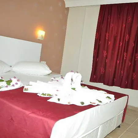 Almila Aparthotel Side