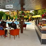 Almila Hotel de apartamente Side