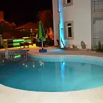 Hotel de apartamente Almila Side