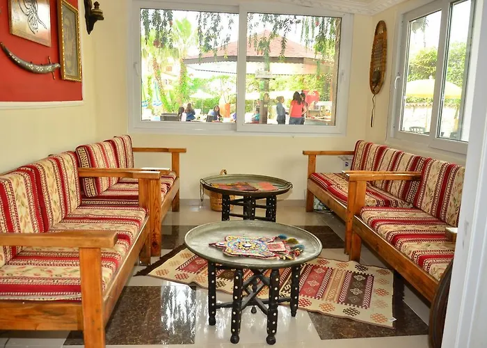 Almila Апарт-готель