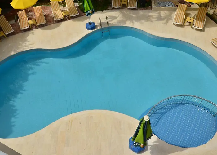 Almila Apart Otel Side