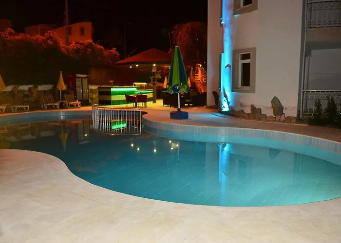 Apart Otel Almila Side